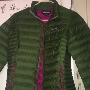 Patagonia Woman’s Downs Jacket SIZE M